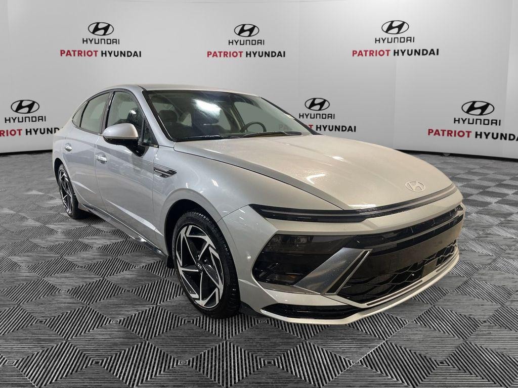 New 2026 Hyundai Sonata SEL Sport Sedan