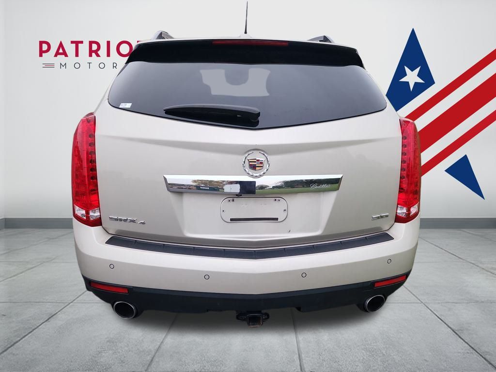 2016 Cadillac SRX Luxury photo 4