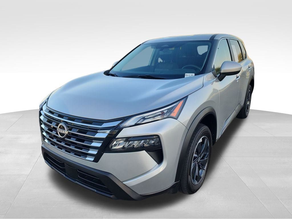 2024 Nissan Rogue SV's photo