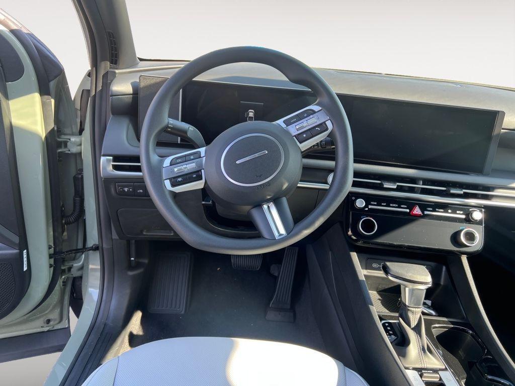 2026 Hyundai Santa Cruz SEL - Photo 13