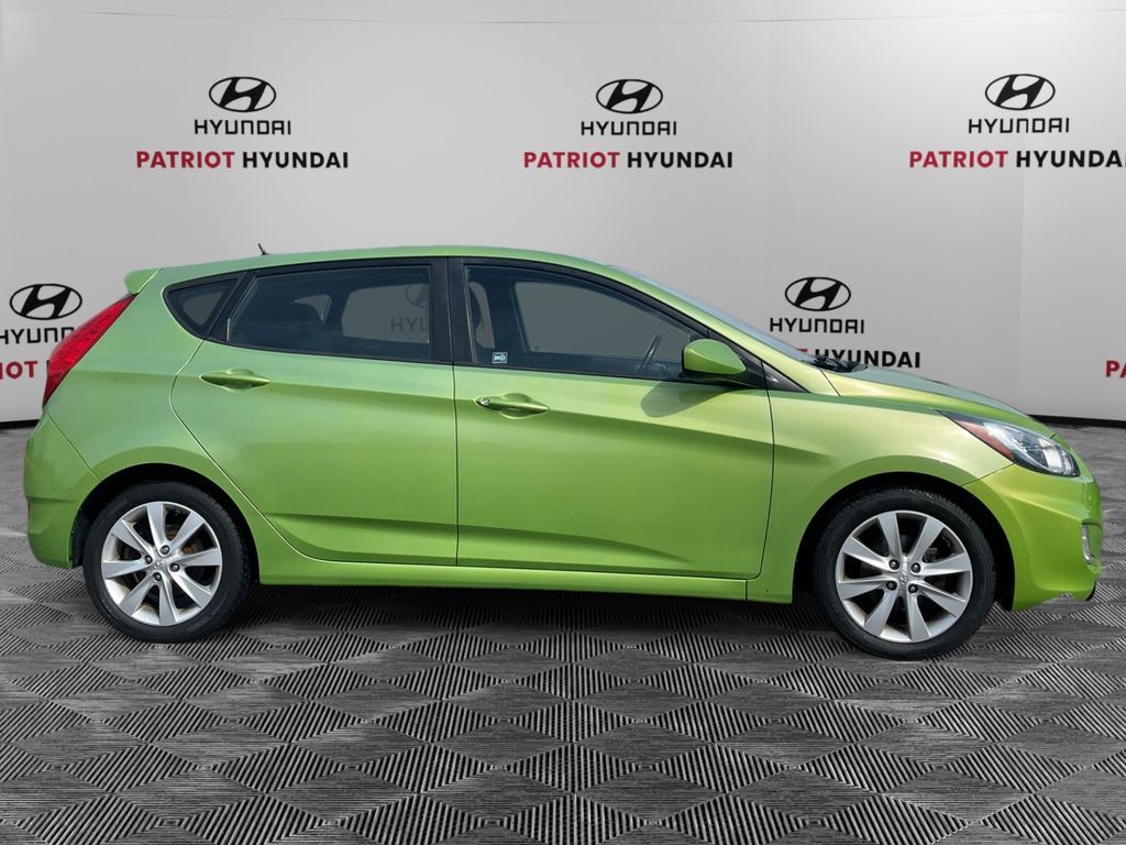 Used 2012 Hyundai Accent SE with VIN KMHCU5AE8CU029845 for sale in Bourbonnais, IL