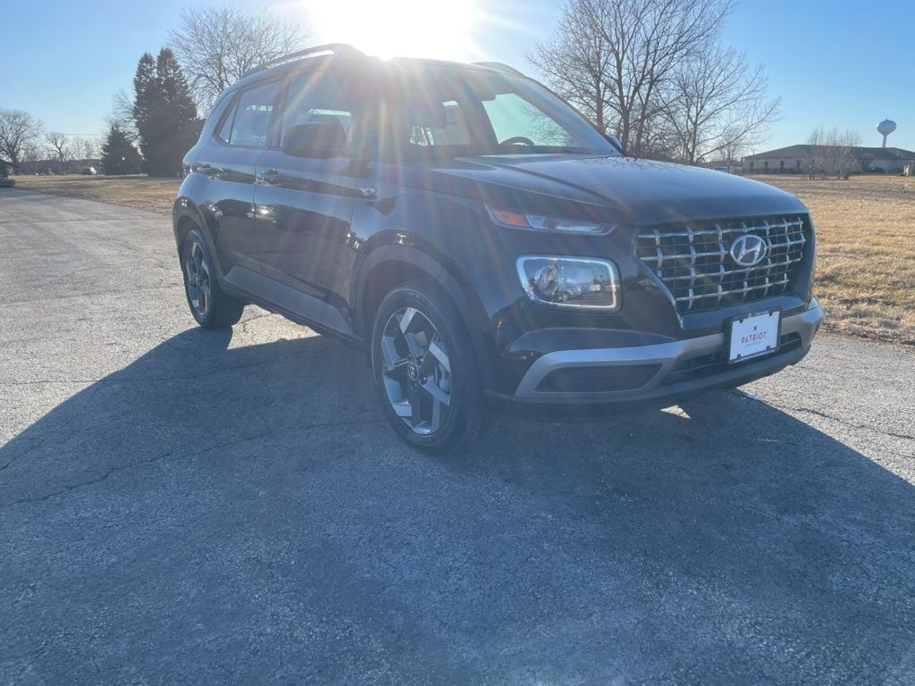 New 2026 Hyundai Venue SEL SUV