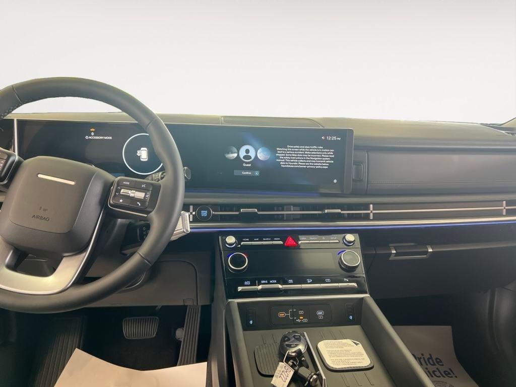 2026 Hyundai Santa Fe Limited - Photo 12