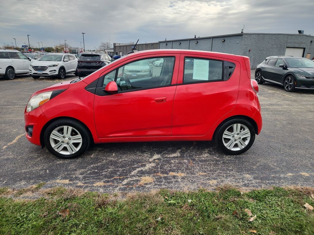 Used 2014 Chevrolet Spark LS Auto Hatchback