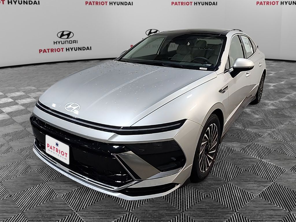 2026 Hyundai Sonata Hybrid Sedan 