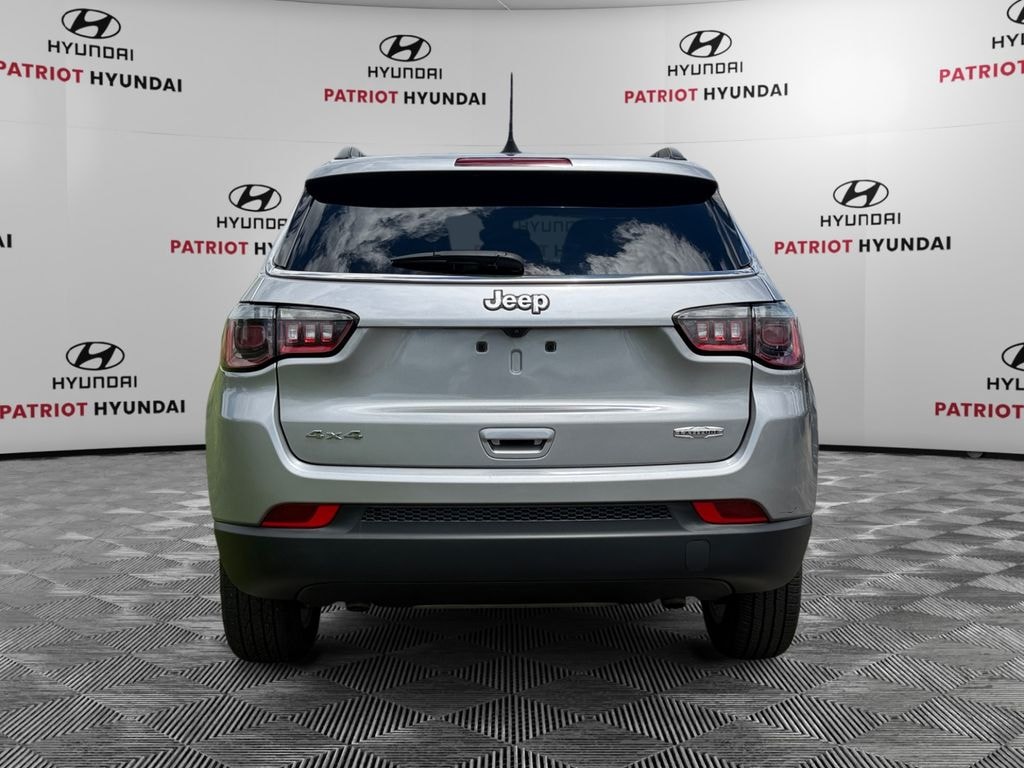 Used 2024 Jeep Compass Latitude SUV