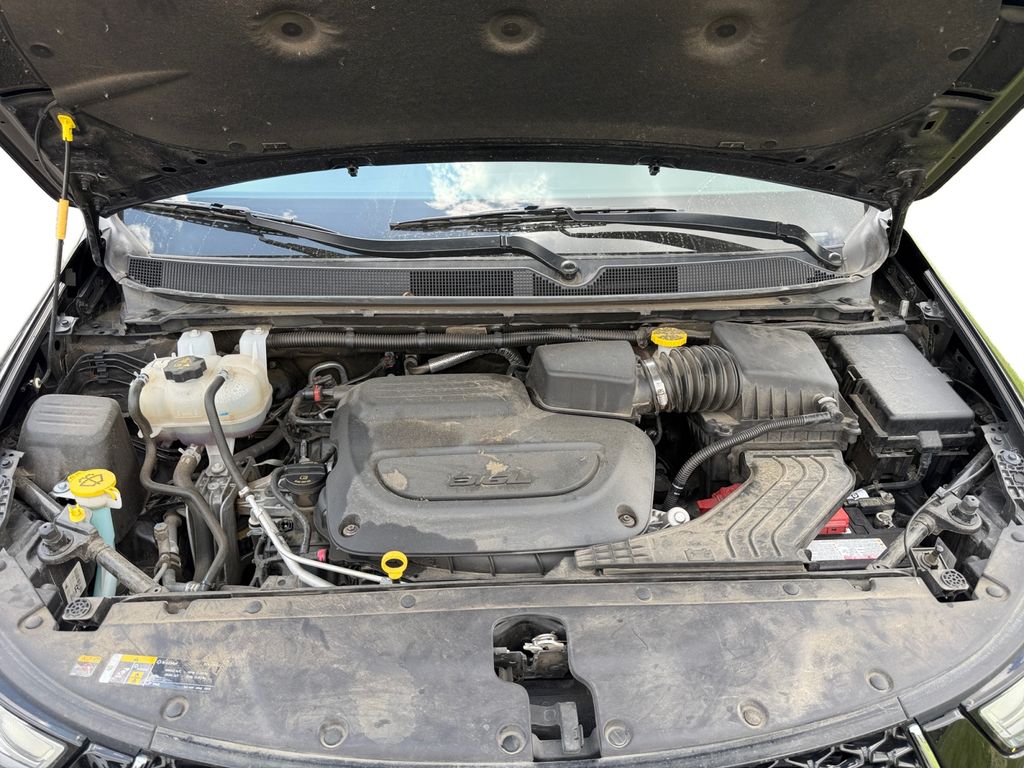 2024 Chrysler Pacifica Touring L - Photo 17
