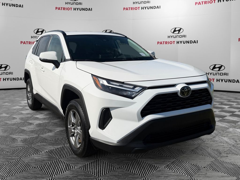 2024 Toyota RAV4