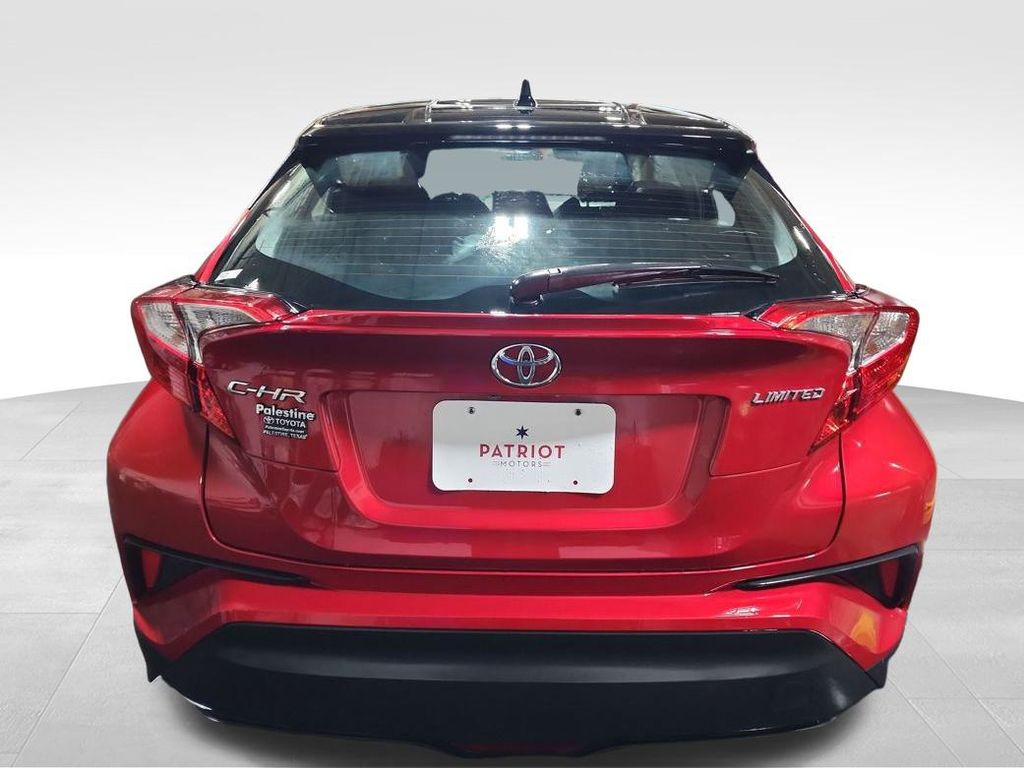 2020 Toyota C-HR Limited photo 4