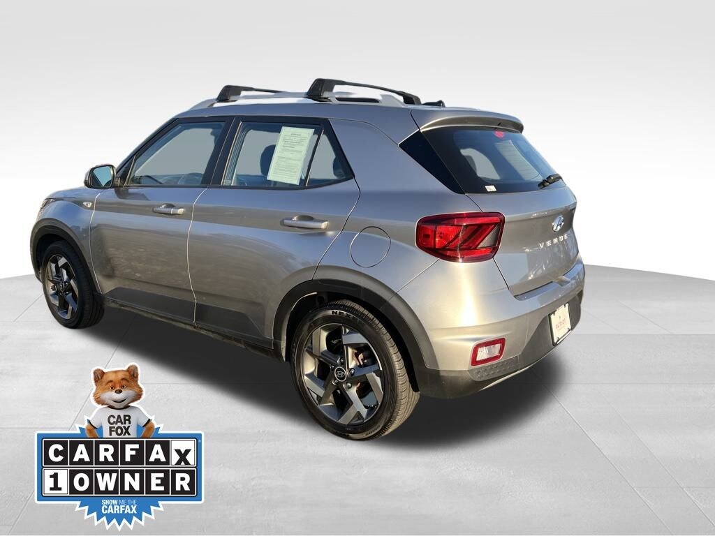 Used 2023 Hyundai Venue SEL SUV