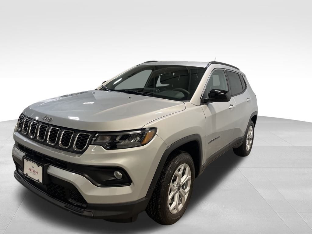 2025 Jeep Compass Latitude's photo
