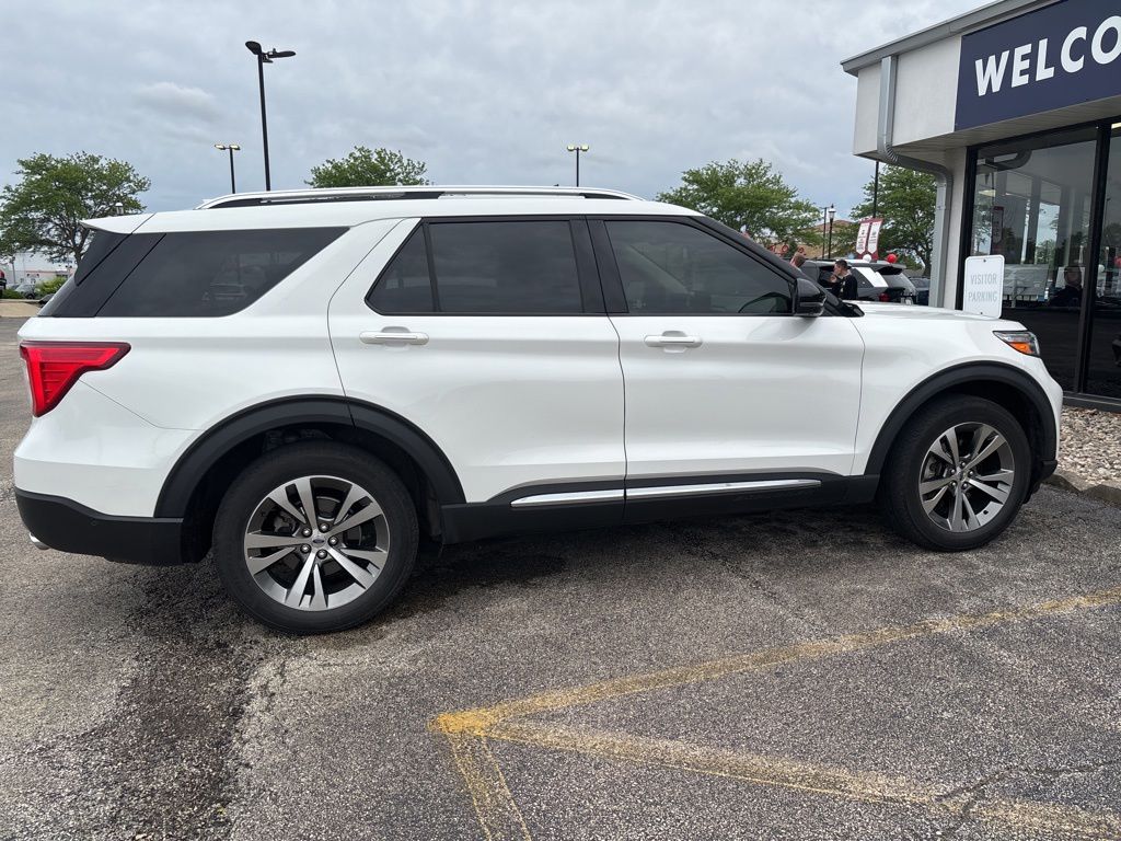 2020 Ford Explorer Platinum 4WD's photo