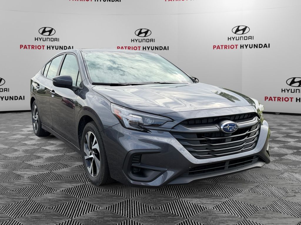 2025 Subaru Legacy Premium's photo