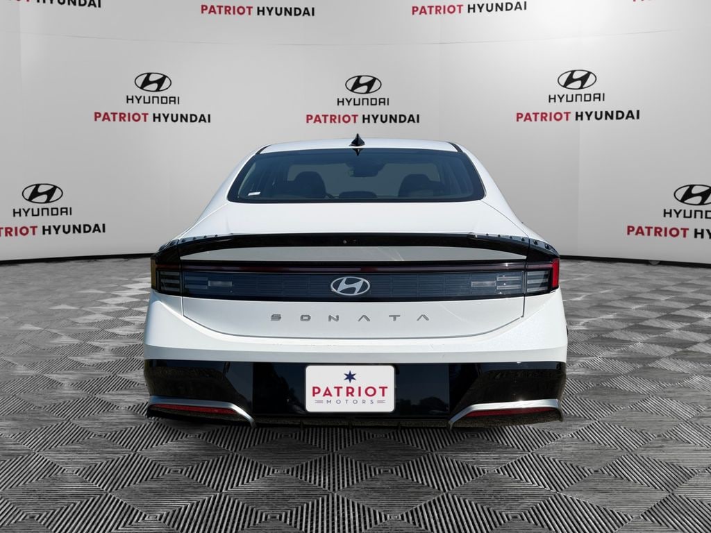 Used 2025 Hyundai Sonata SEL Sedan