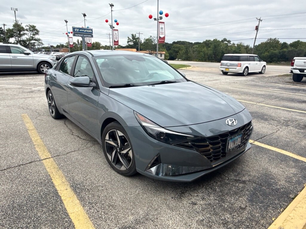 Used 2021 Hyundai Elantra SEL Sedan