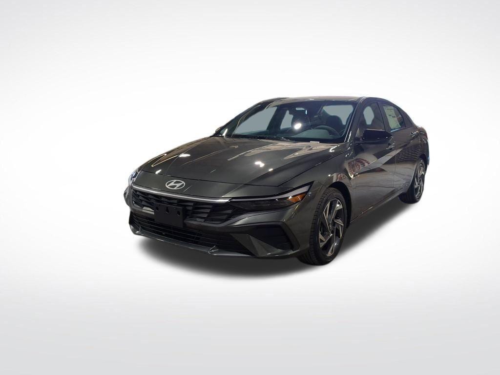 New 2025 Hyundai Elantra SEL Sport Sedan