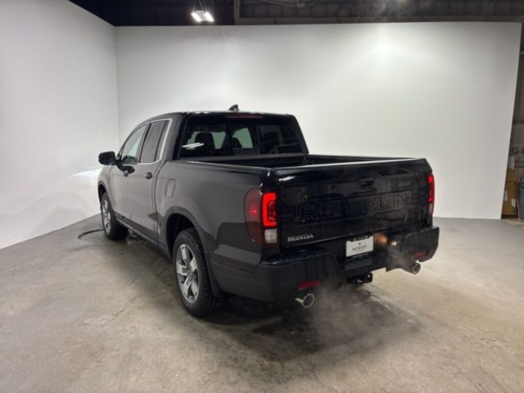 New 2026 Honda Ridgeline RTL Truck Crew Cab