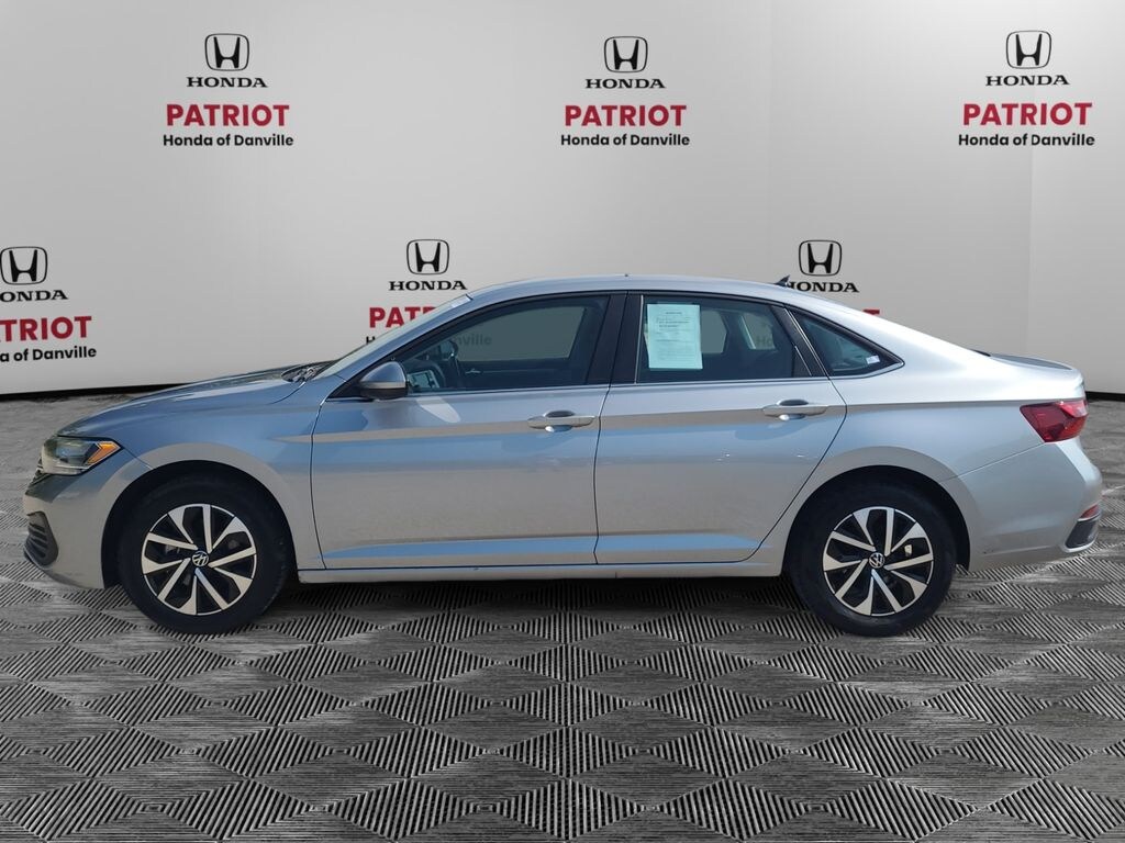 Used 2024 Volkswagen Jetta 1.5T S Sedan