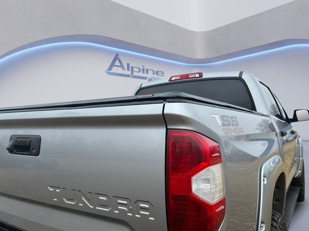 Used 2017 Toyota Tundra Truck CrewMax