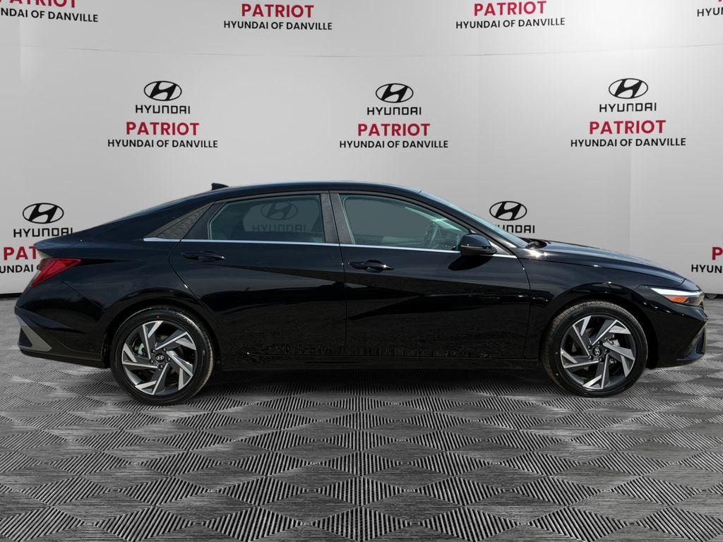 New 2026 Hyundai Elantra Limited Sedan