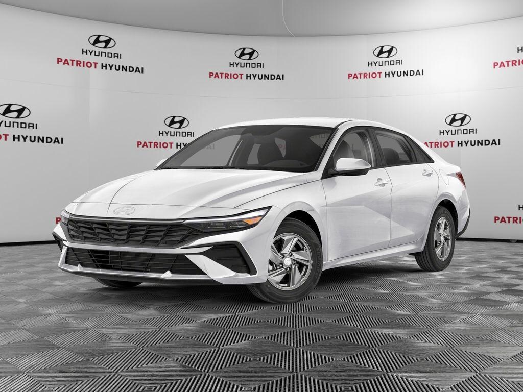 New 2026 Hyundai Elantra SE Sedan
