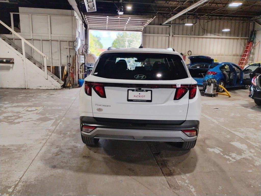 2026 Hyundai Tucson SEL photo 4