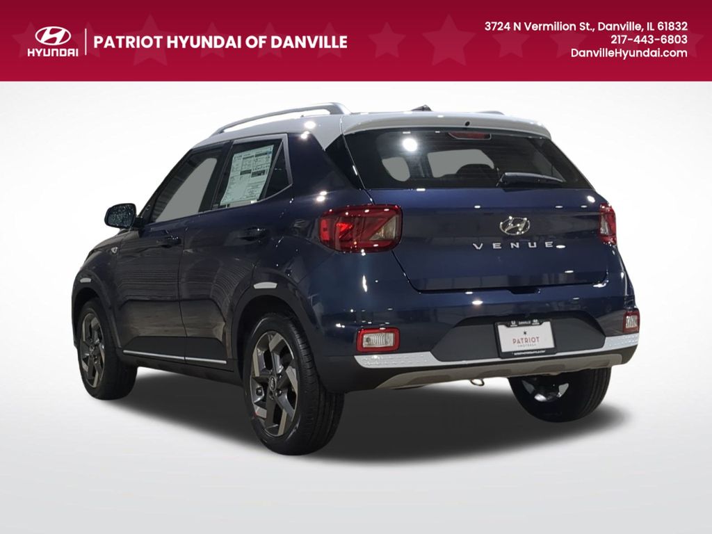 2025 Hyundai Venue Limited photo 2