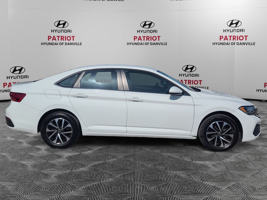 3VW5M7BU9RM084734