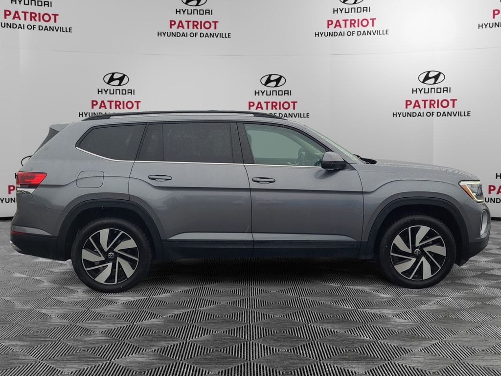 Used 2025 Volkswagen Atlas 2.0T SE w/Technology SUV
