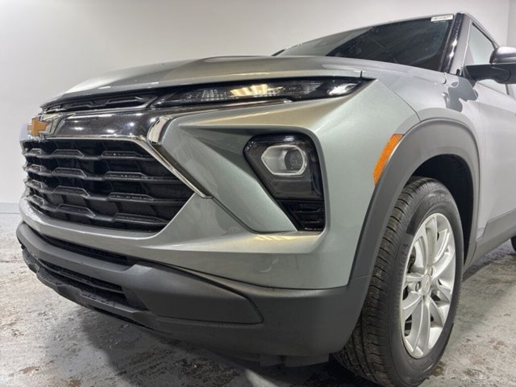 Used 2024 Chevrolet Trailblazer LS SUV