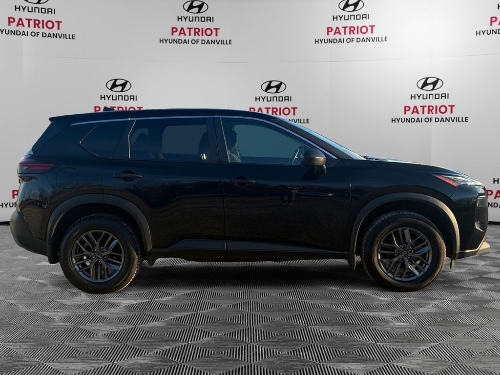 Used 2017 Nissan Pathfinder SV SUV