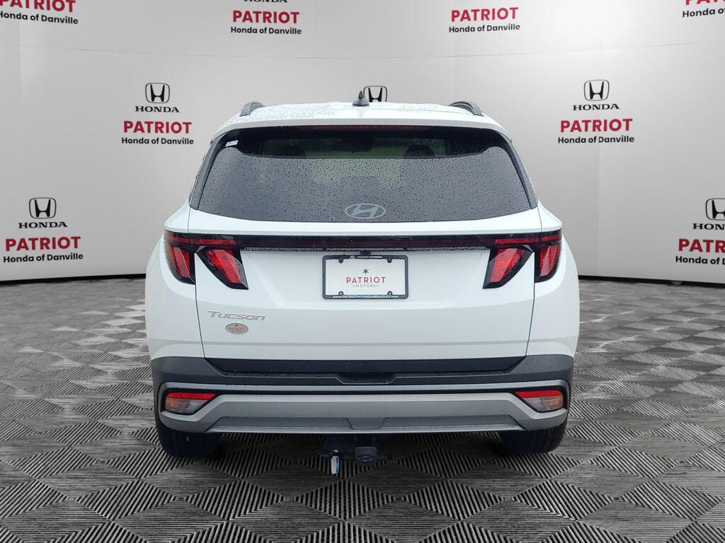 New 2026 Hyundai Tucson SEL FWD SUV