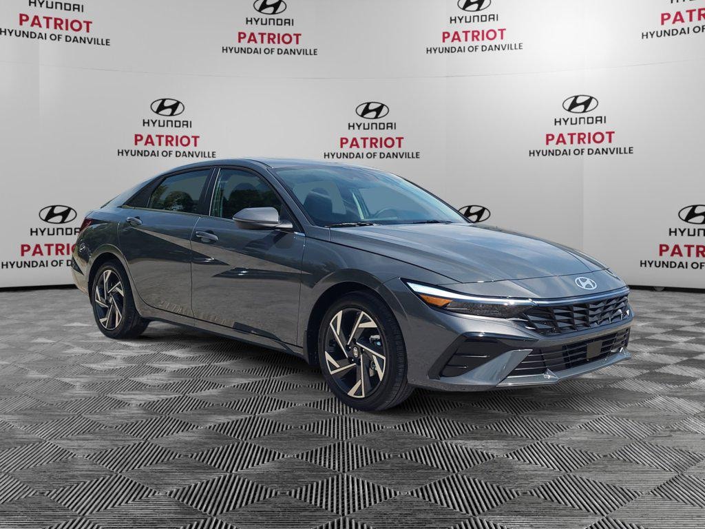 New 2026 Hyundai Elantra Limited Sedan