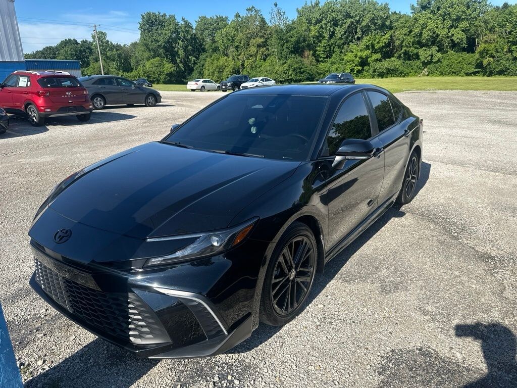 Used 2026 Toyota Camry SE Sedan