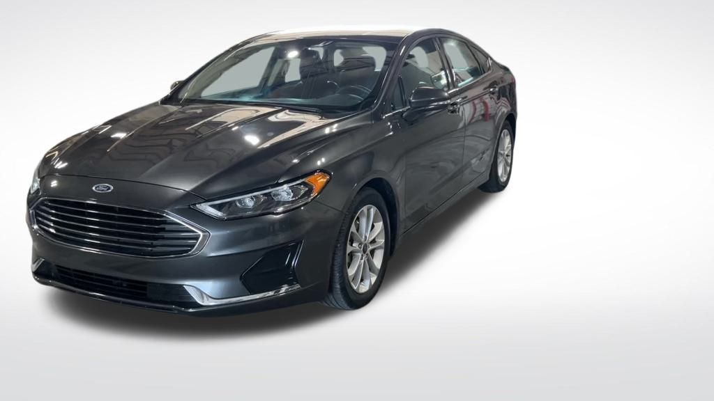 2020 Ford Fusion Hybrid SEL photo 2