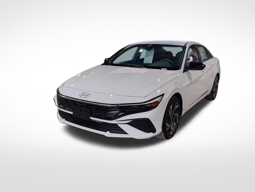 New 2025 Hyundai Elantra SEL Sport Sedan