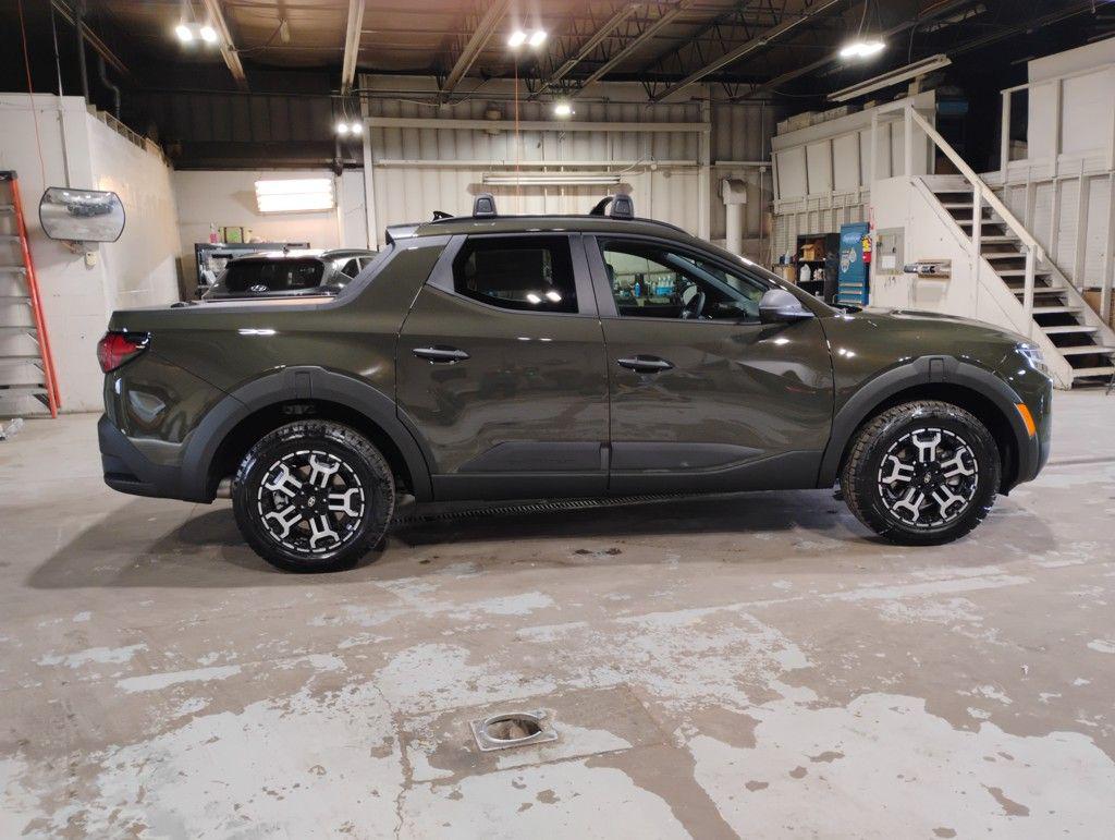 2026 Hyundai Santa Cruz XRT photo 2