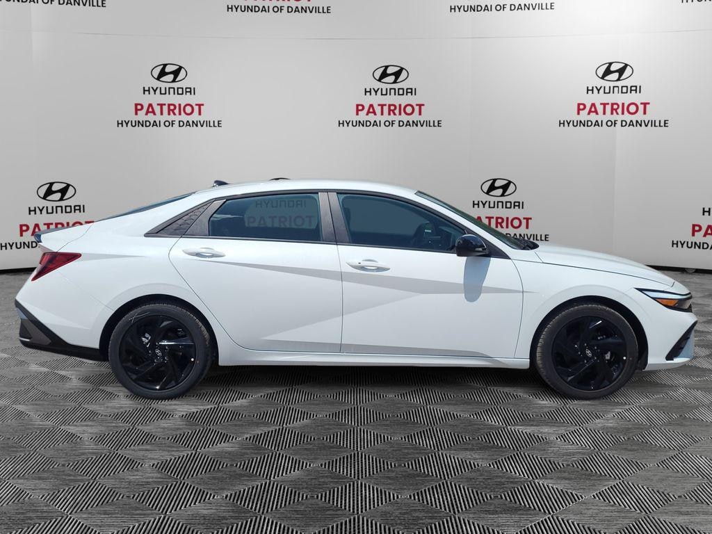 New 2026 Hyundai Elantra SEL Sport Sedan