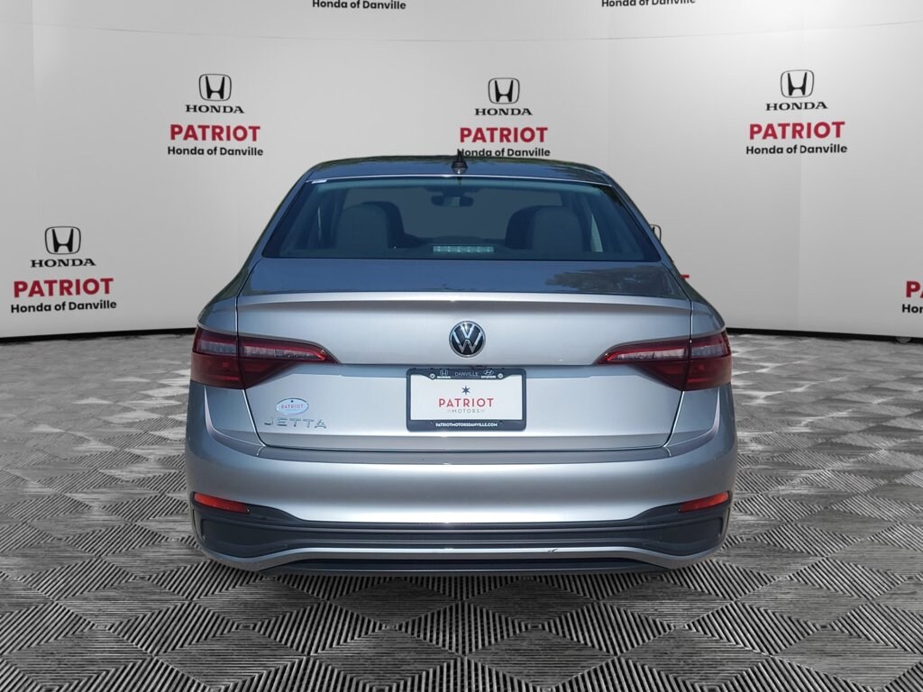 Used 2024 Volkswagen Jetta 1.5T S Sedan
