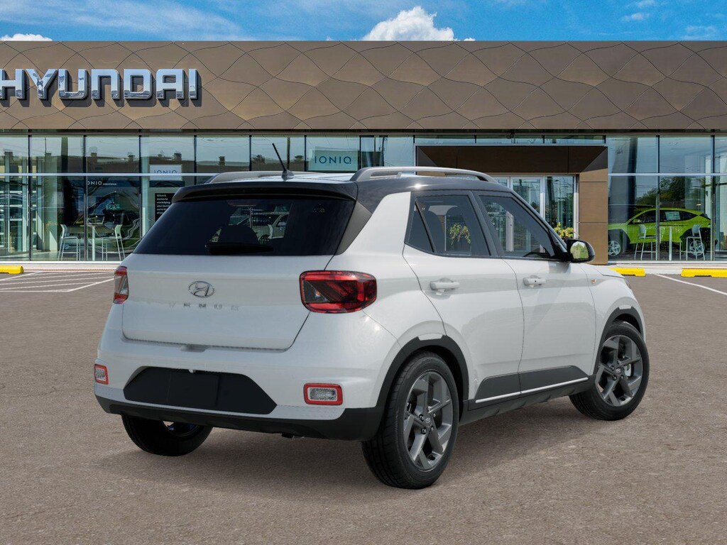 New 2026 Hyundai Venue SEL w/Two-Tone Roof SUV