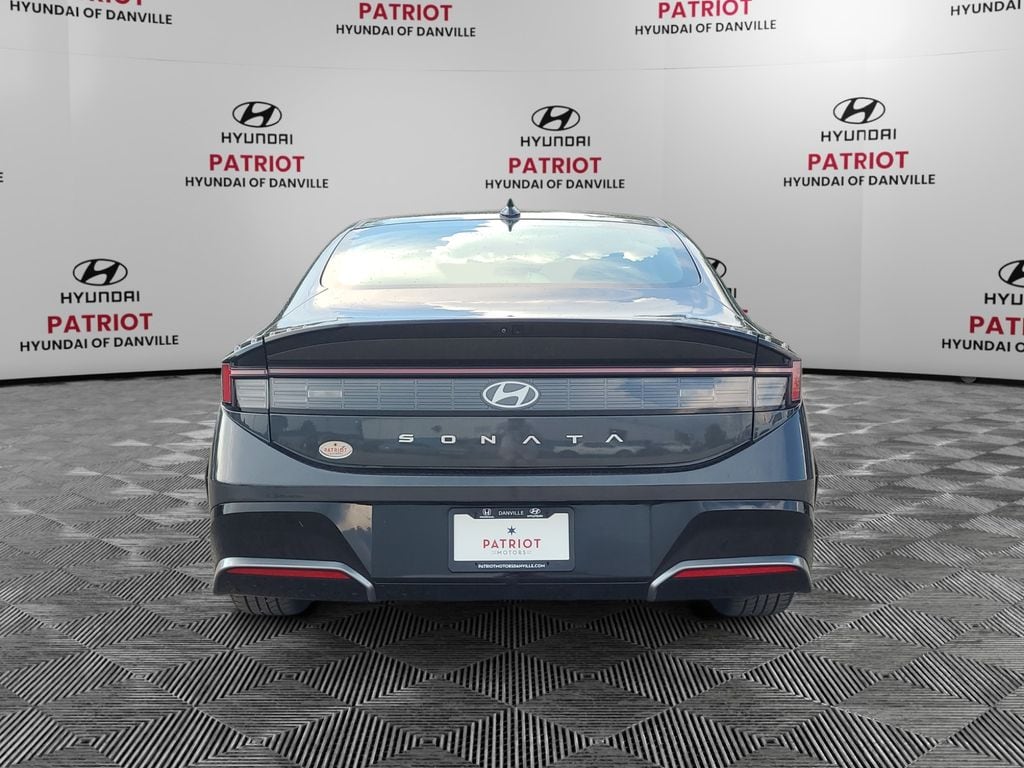 Used 2024 Hyundai Sonata SEL Sedan