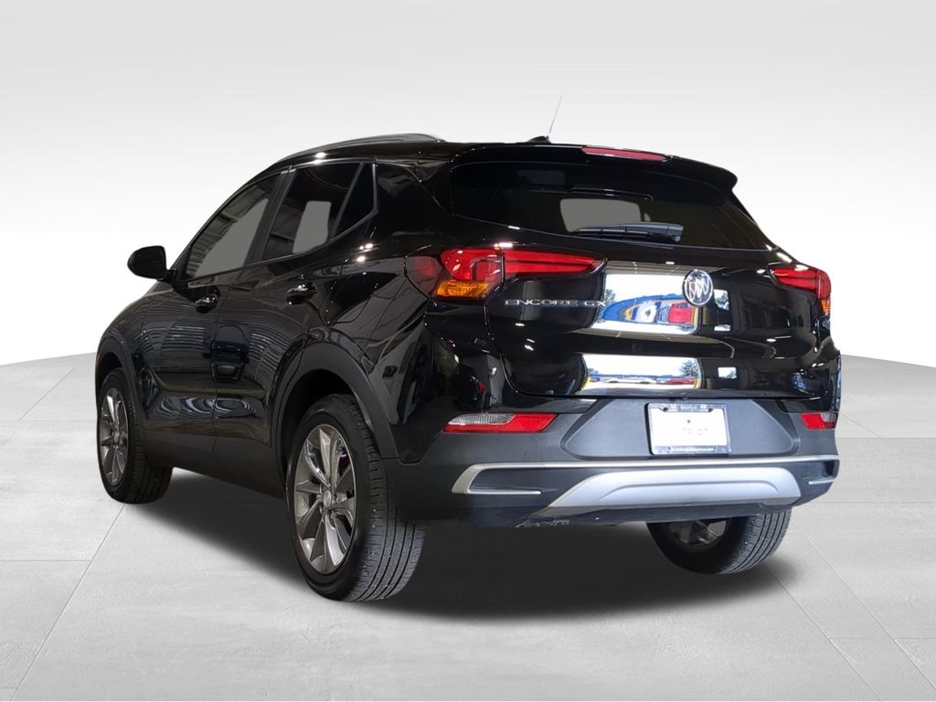 2022 Buick Encore GX Select photo 3