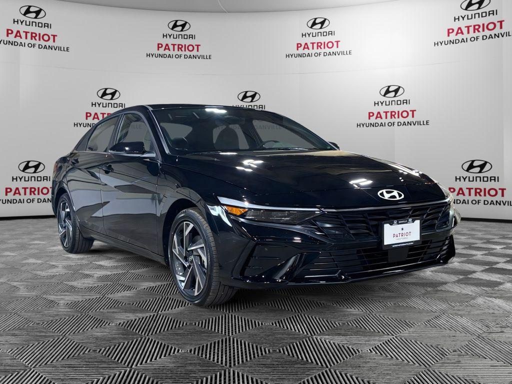 New 2025 Hyundai Elantra Hybrid Limited Sedan