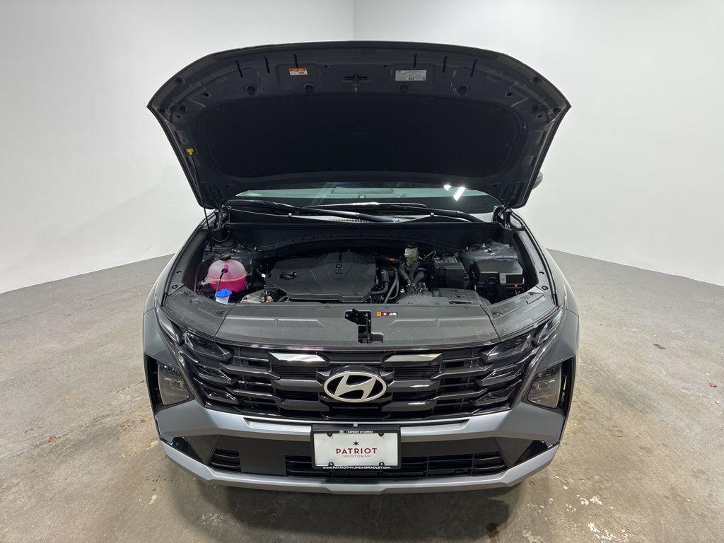 2026 Hyundai Tucson SEL photo 3