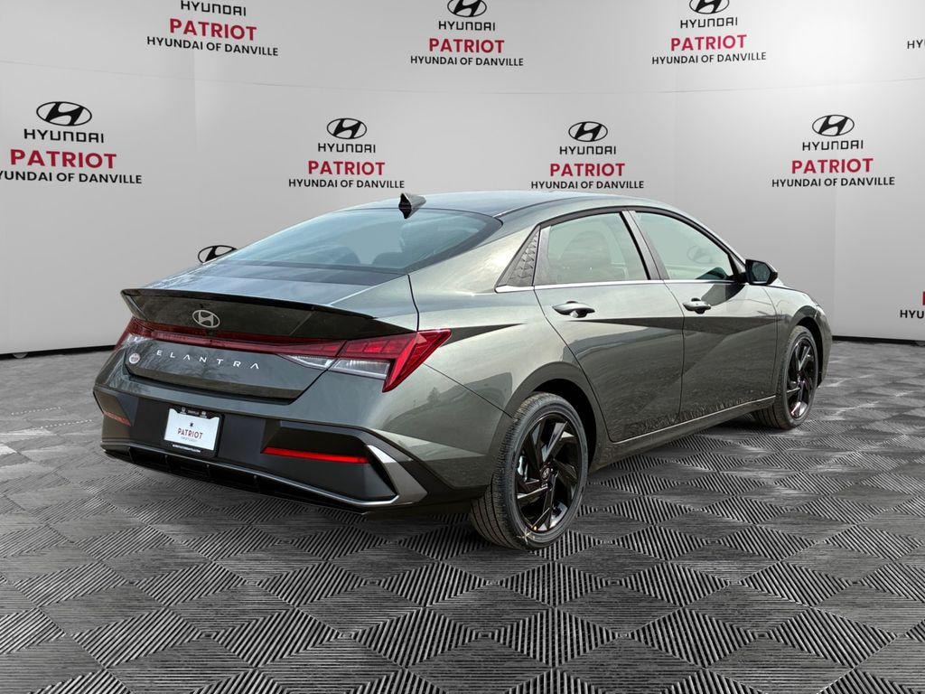 New 2026 Hyundai Elantra SEL Sport Premium Sedan