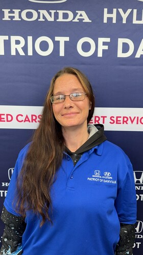 Staff member Ashlee Balsamello from ID_b82afcb6d7fe