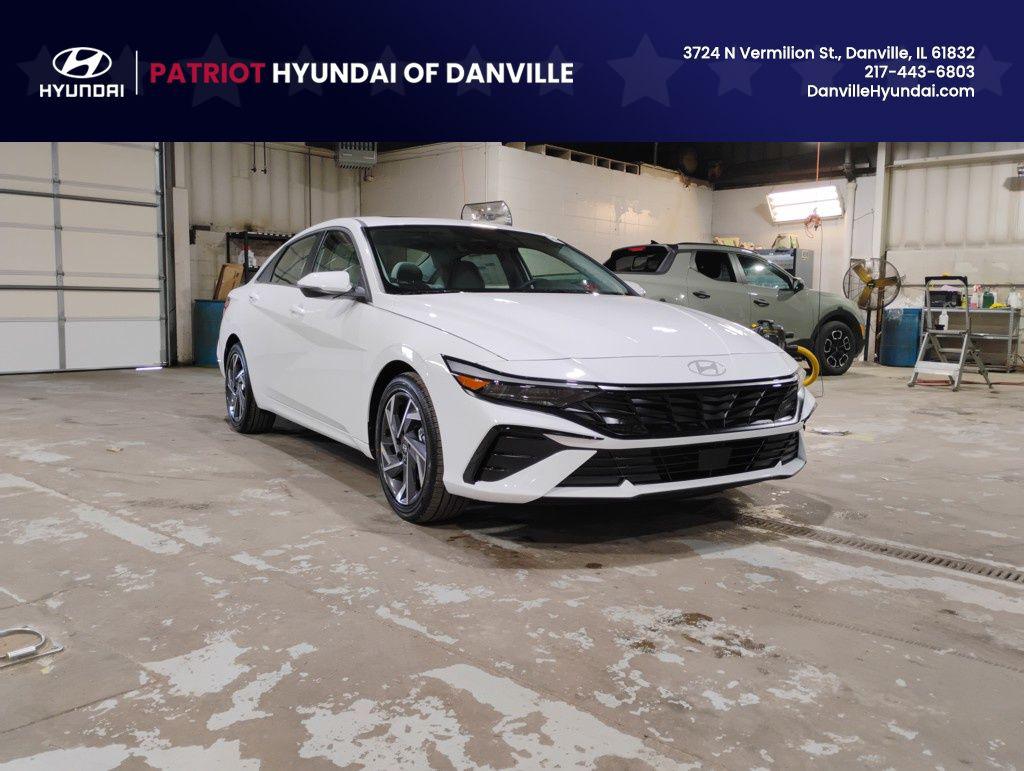 2025 Hyundai Elantra Sedan 