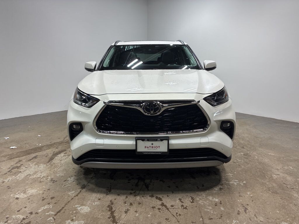 Used 2021 Toyota Highlander Platinum SUV