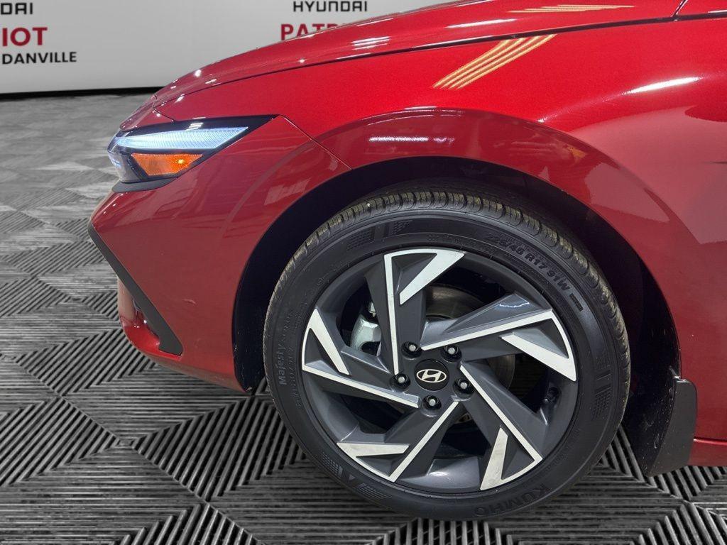 2025 Hyundai Elantra SEL - Photo 7