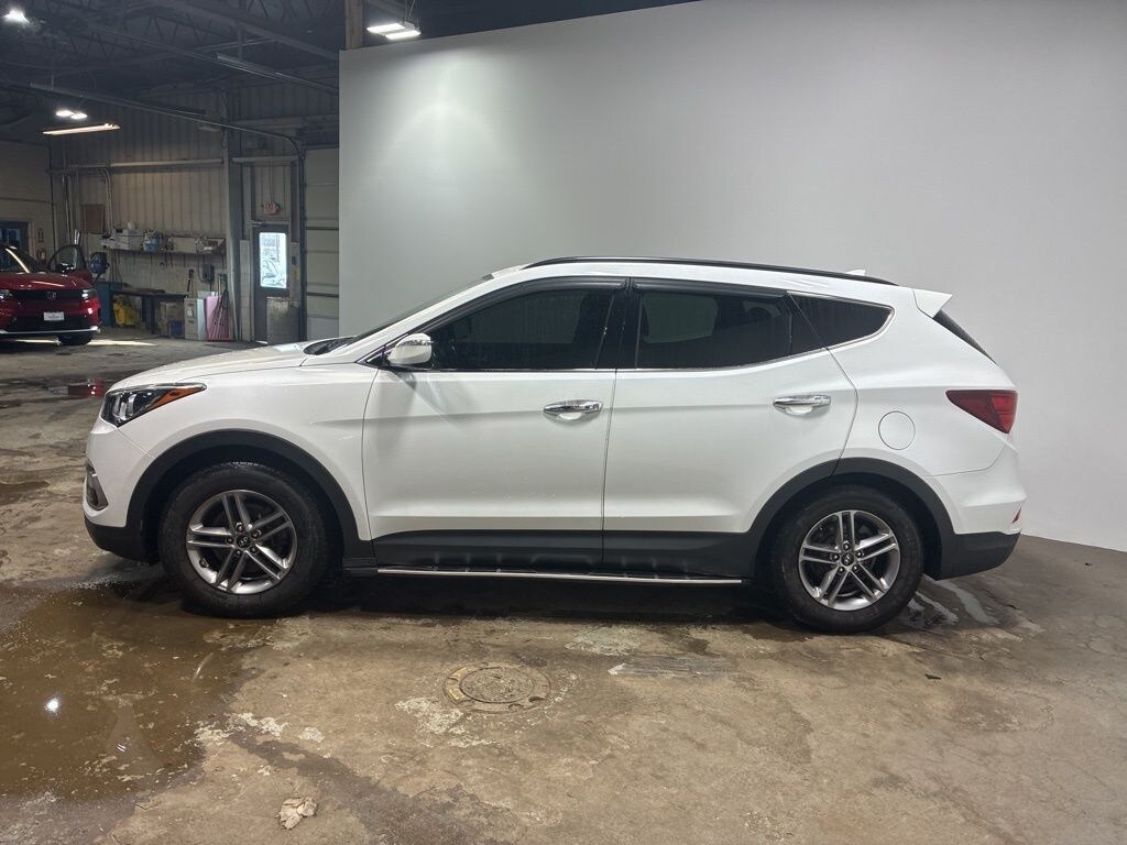Used 2017 Hyundai Santa Fe Sport 2.4L SUV